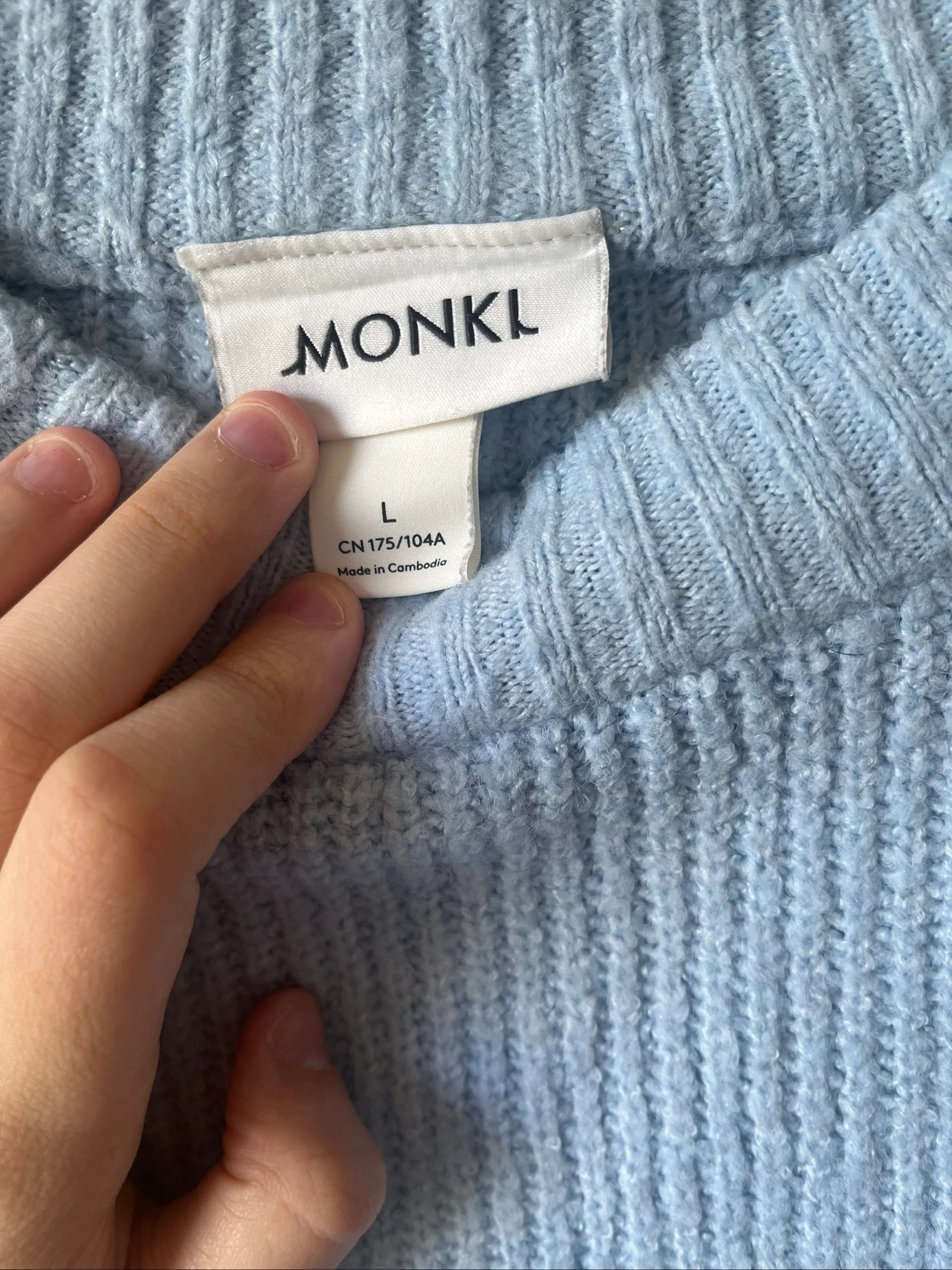 Sweaters – photo 2
